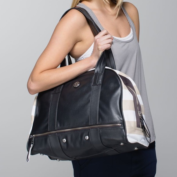 🌺Host Pick🌺 Lululemon Om for All Bag *Canvas